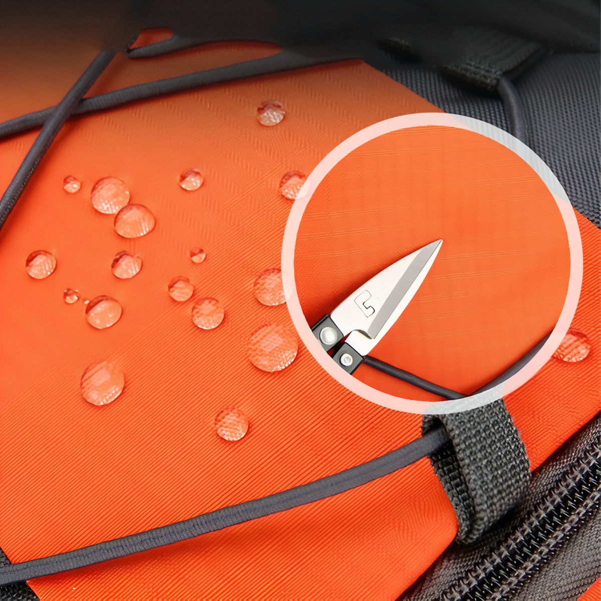 Sac à Dos Léger Pour Randonnée 30L gros plan matière imperméable - Orange et Gris - Vert Foncé et Gris - Gris Foncé et Bleu Marine - Bleu et Gris - Rouge et Gris - Noir Charbon