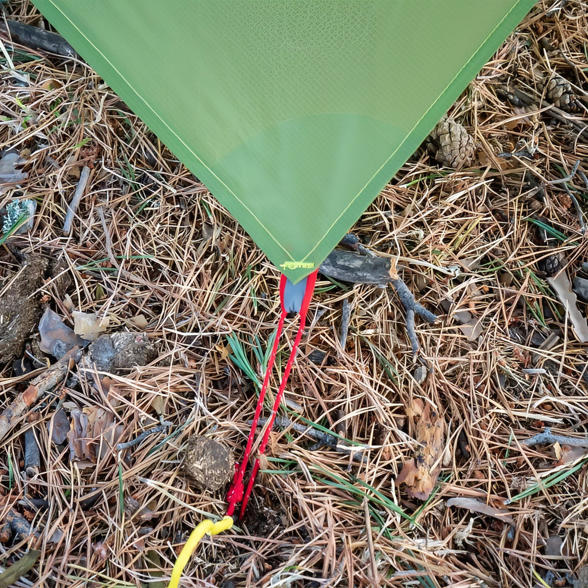 Ultra Light Hiking Tarp cord detail - Light Grey - Olive Green - Olive Brown