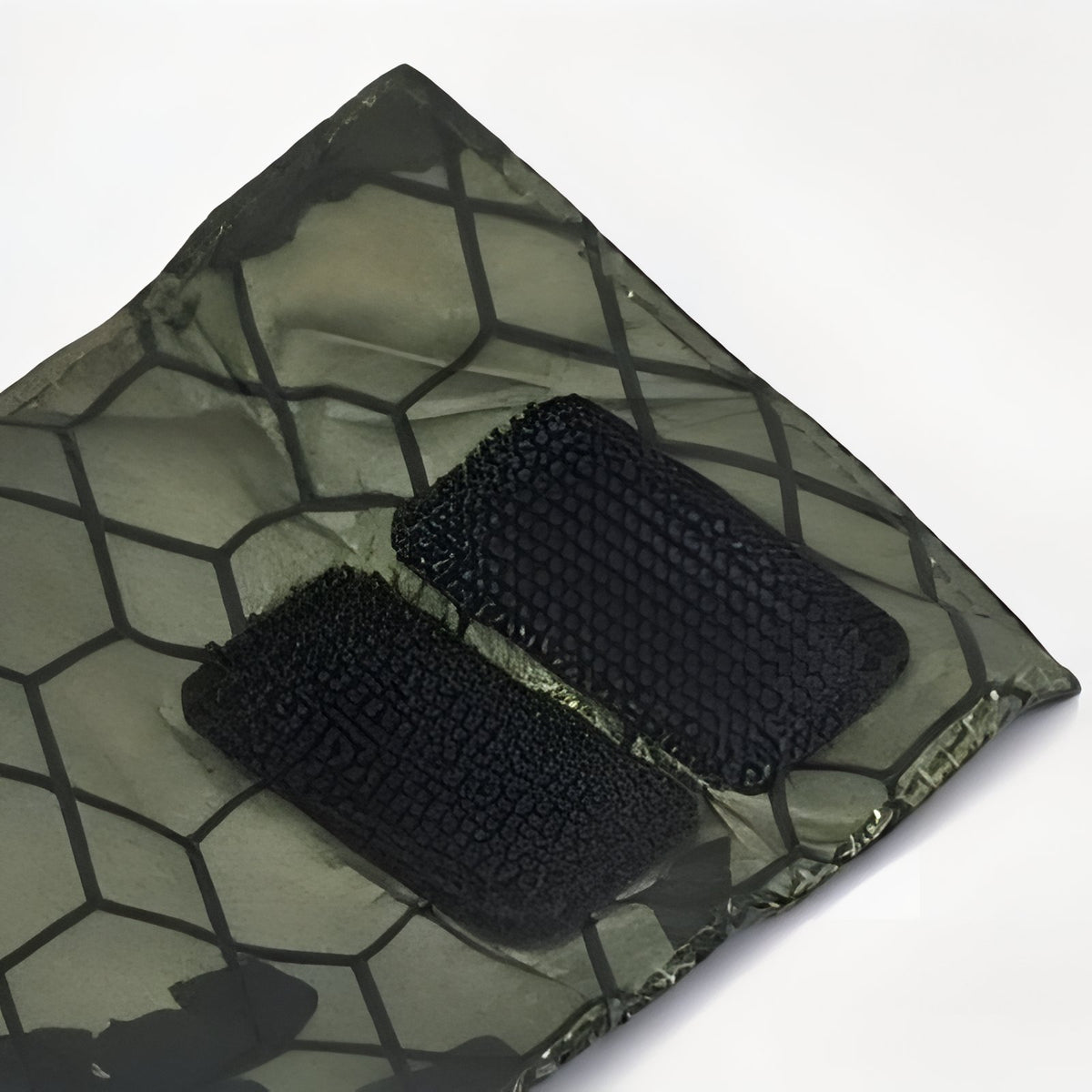 Sac De Couchage Camouflage Ultra Léger gros plan texture - 190x75cm - 480g - 205x85cm - 560g