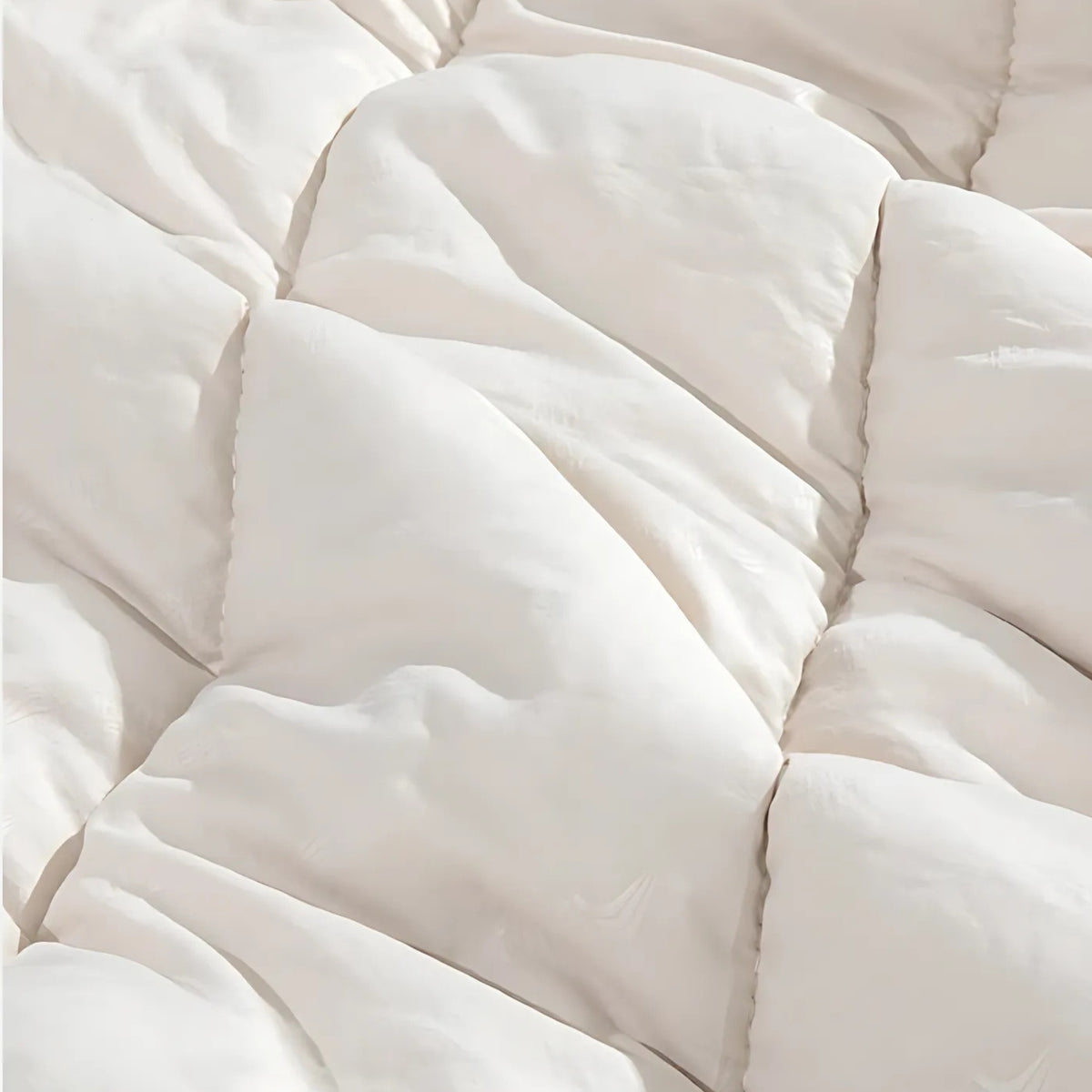 2-Person Detachable Sleeping Bag close-up quilted texture - 12°C to 20°C / 2.6Kg - 5°C to 10°C / 3.2Kg